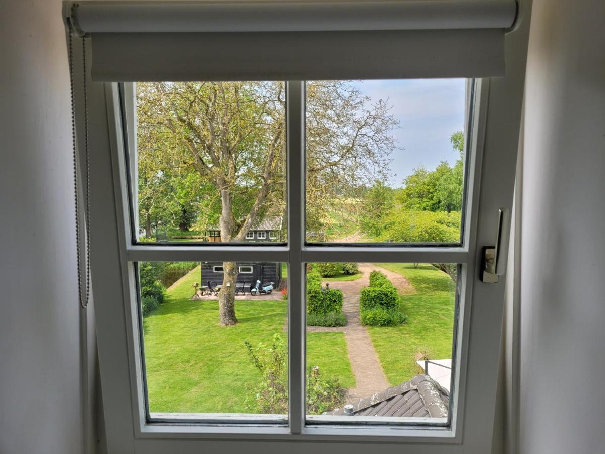 B&B Villa Giethoorn - Canalview, Privacy & Parking Exterior photo
