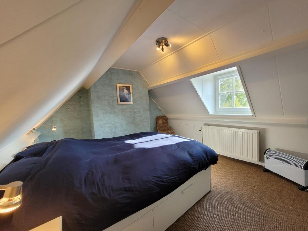 B&B Villa Giethoorn - Canalview, Privacy & Parking Exterior photo