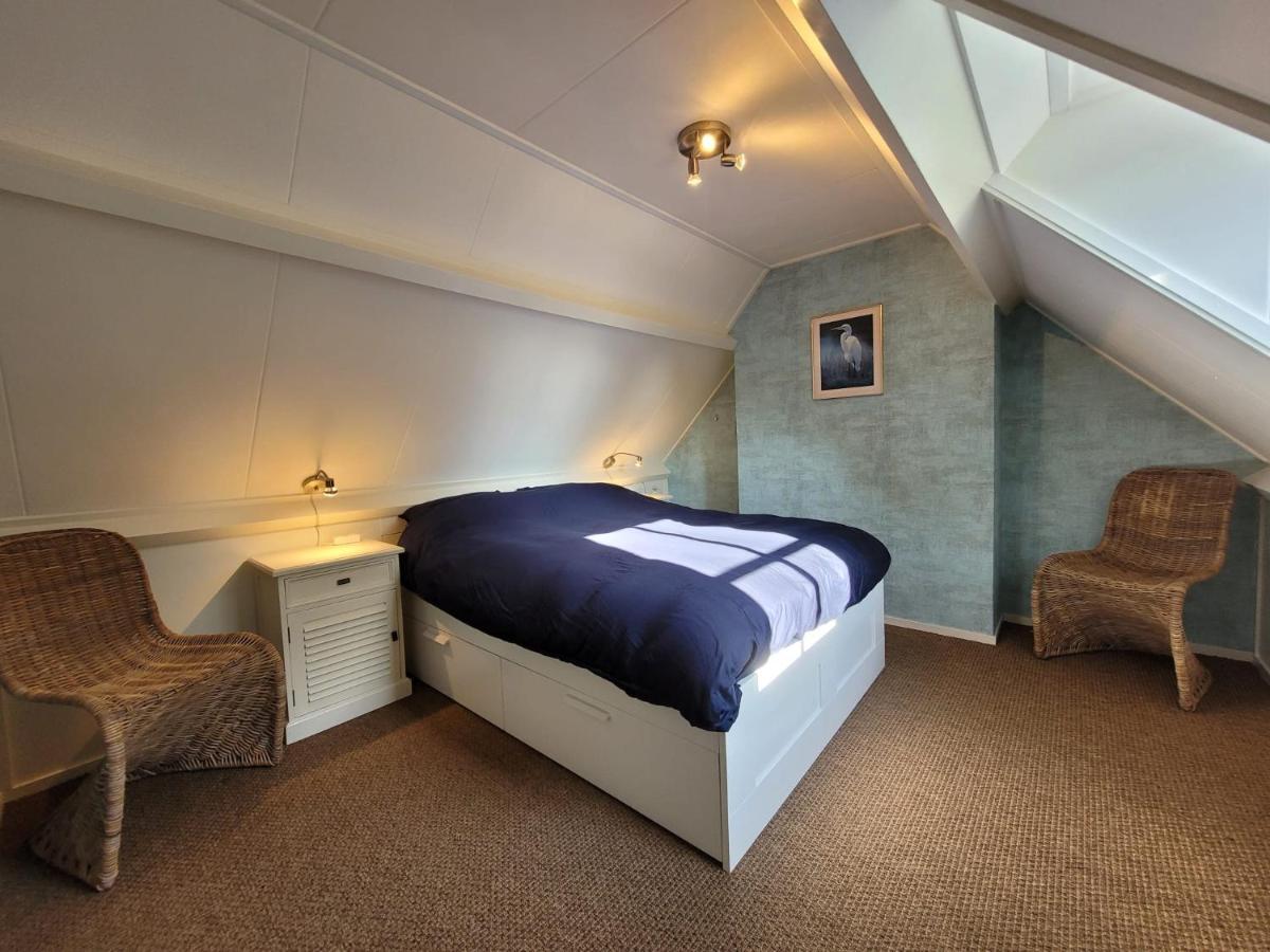 B&B Villa Giethoorn - Canalview, Privacy & Parking Exterior photo
